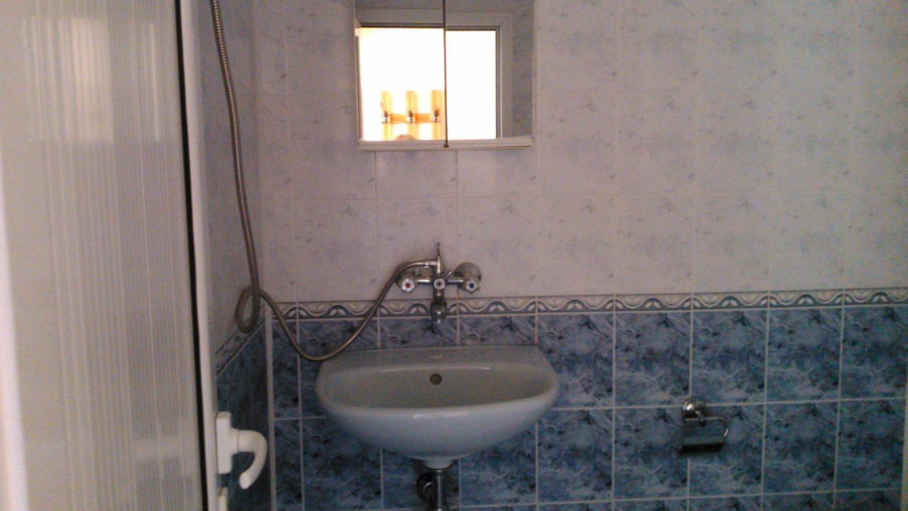 נסבר Guest House Tony מראה חיצוני תמונה